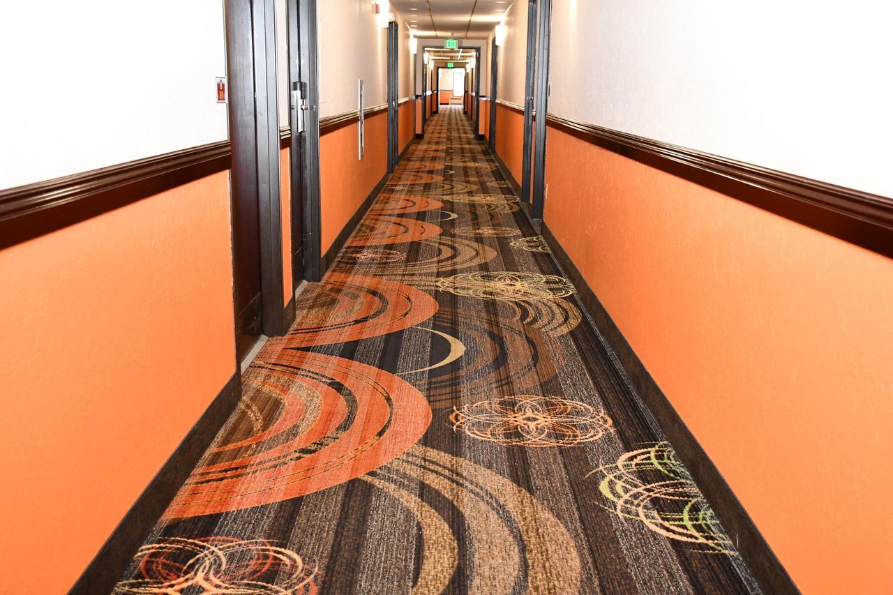 Regency Inn & Suites Faribault Екстериор снимка